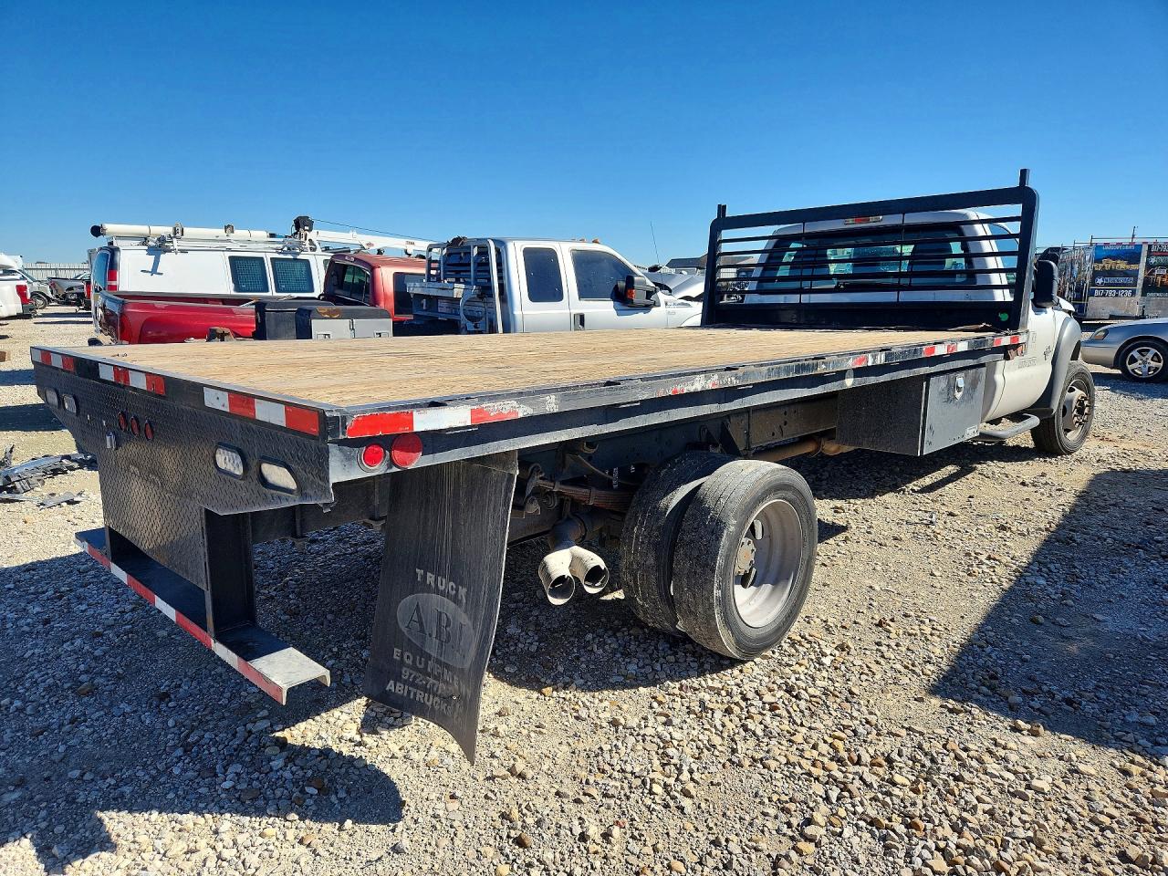 2012 Ford F550 VIN 1FDUF5GT2CEB68867 photo 3
