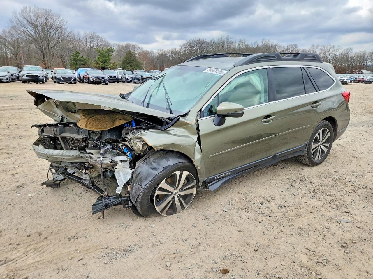2019 Subaru Outback VIN 4S4BSANC9K3328185 photo 1