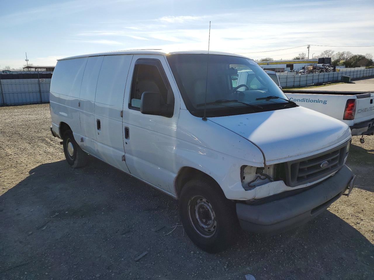 2003 Ford Econoline VIN 1FTRE14283HA02059 photo 4