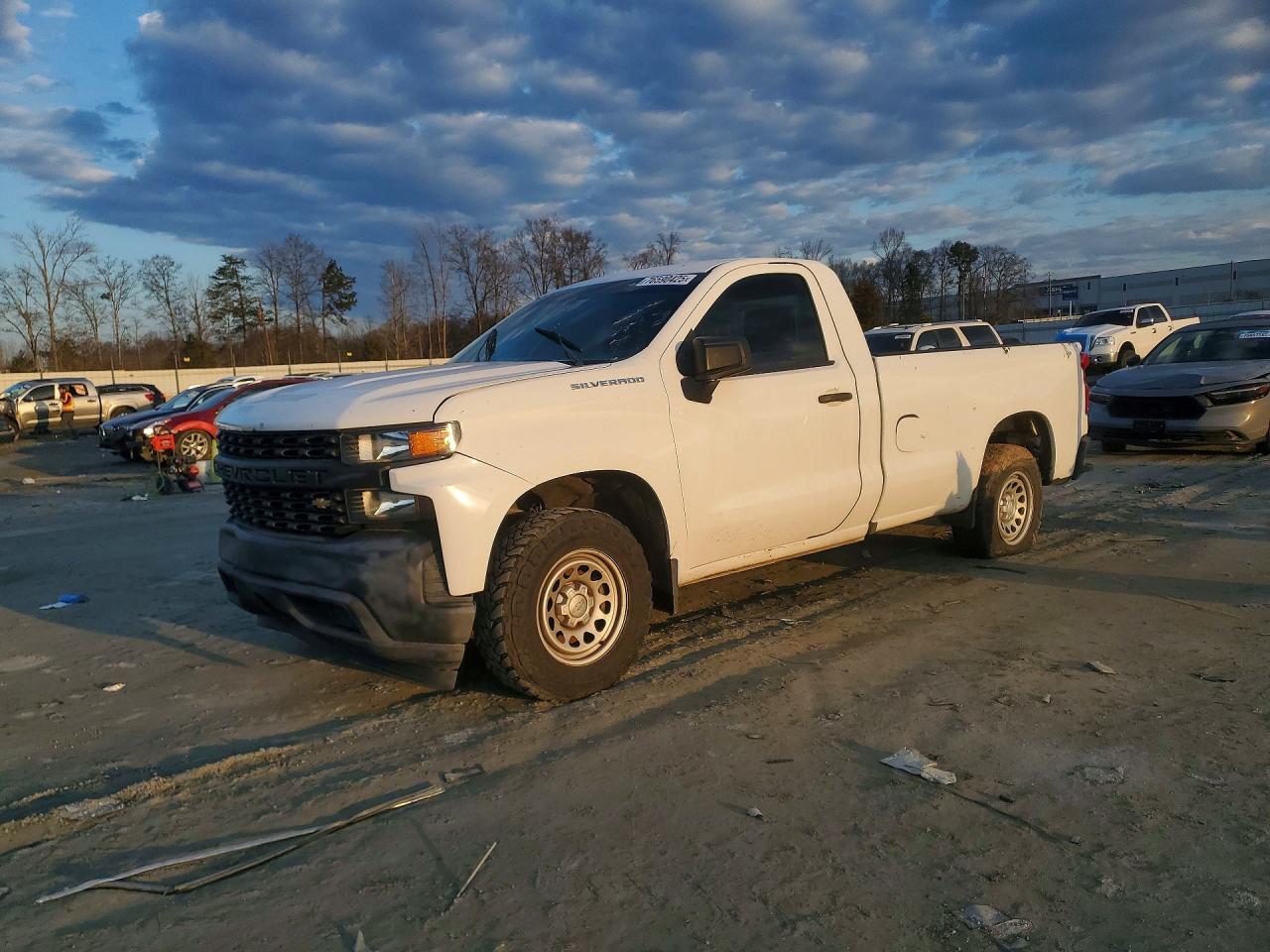 2019 Chevrolet All models VIN 3GCNWAEH8KG291726 photo 1
