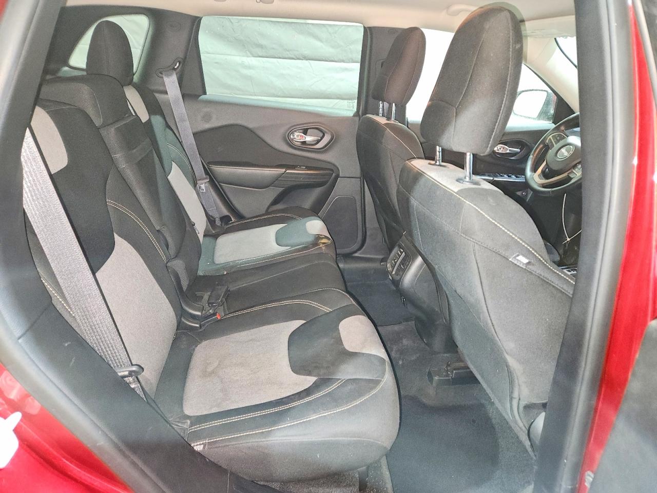 2014 Jeep Grand cher VIN 1C4PJLCS5EW143072 photo 11