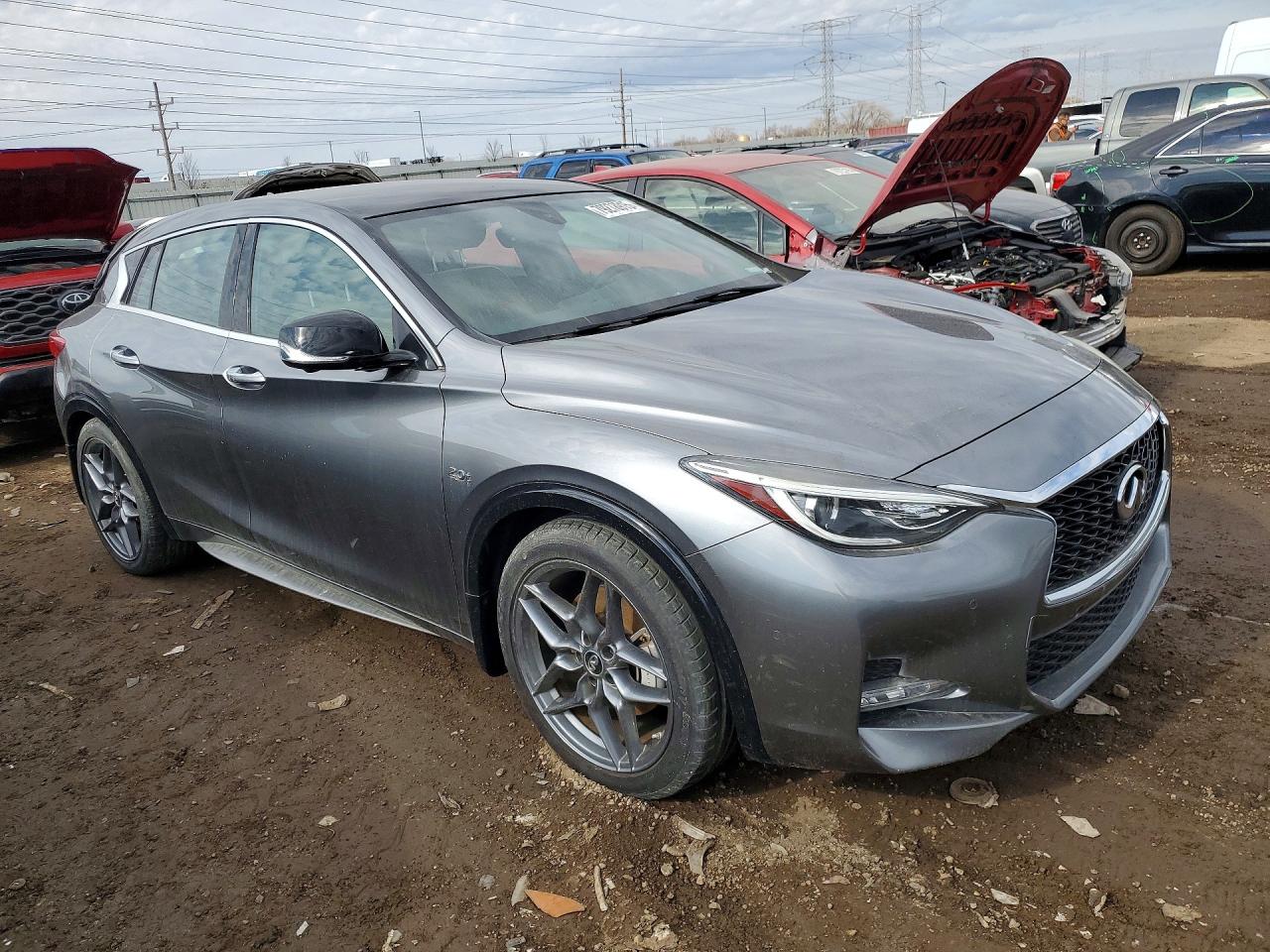 2018 INFINITI Qx30 VIN SJKCH5CP4JA046581 photo 4