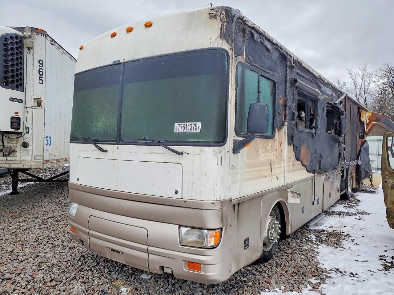2002 FREIGHTLINER All other VIN 4UZAAHBV12CK17076 photo 2