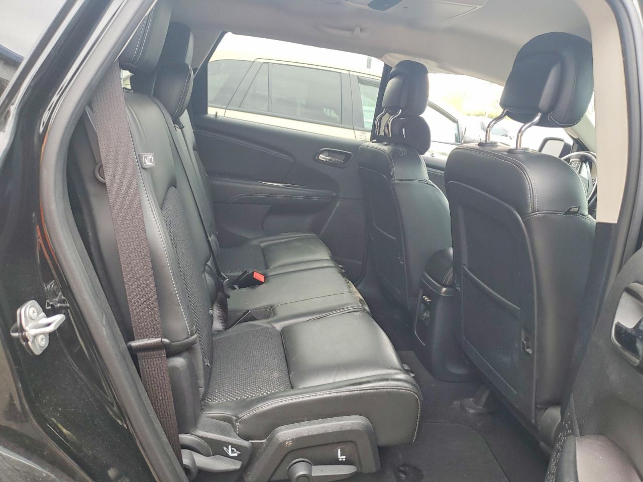 2019 Dodge Journey VIN 3C4PDCGB7KT875044 photo 11