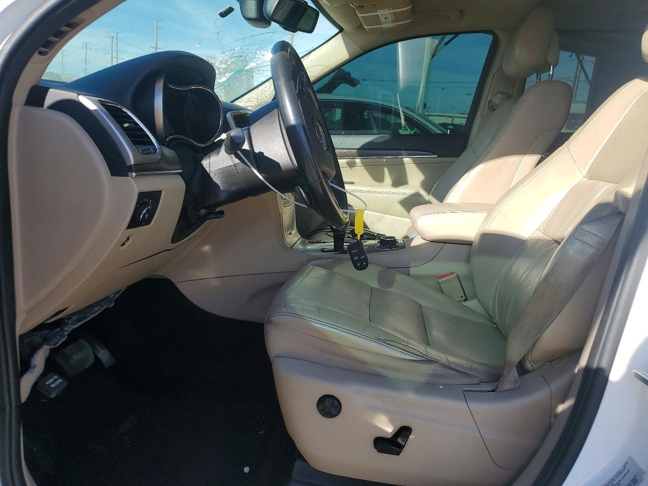 2015 Jeep Grand cher VIN 1C4RJFBG5FC778724 photo 7
