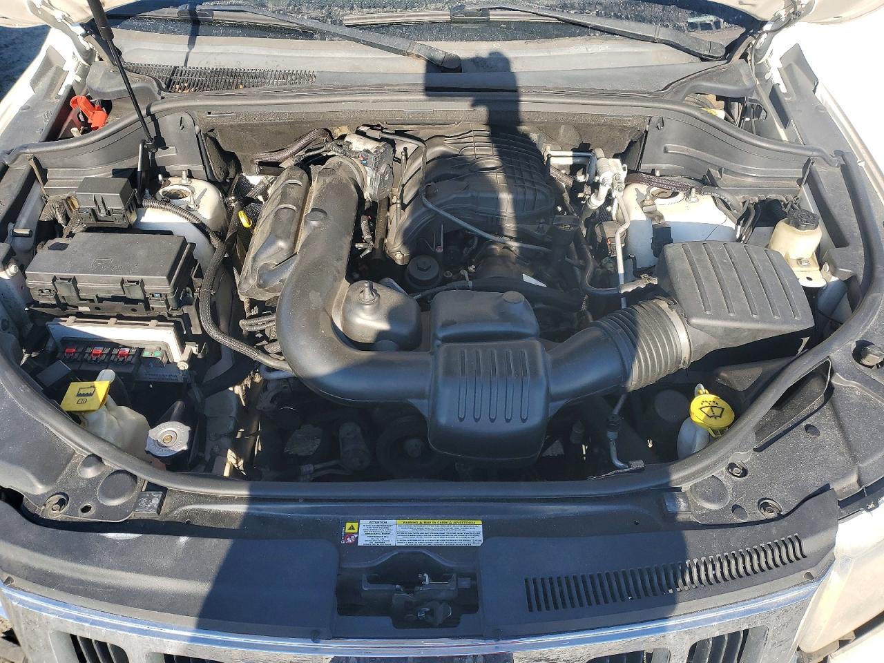 2011 Jeep Grand cher VIN 1J4RR4GG2BC514998 photo 11