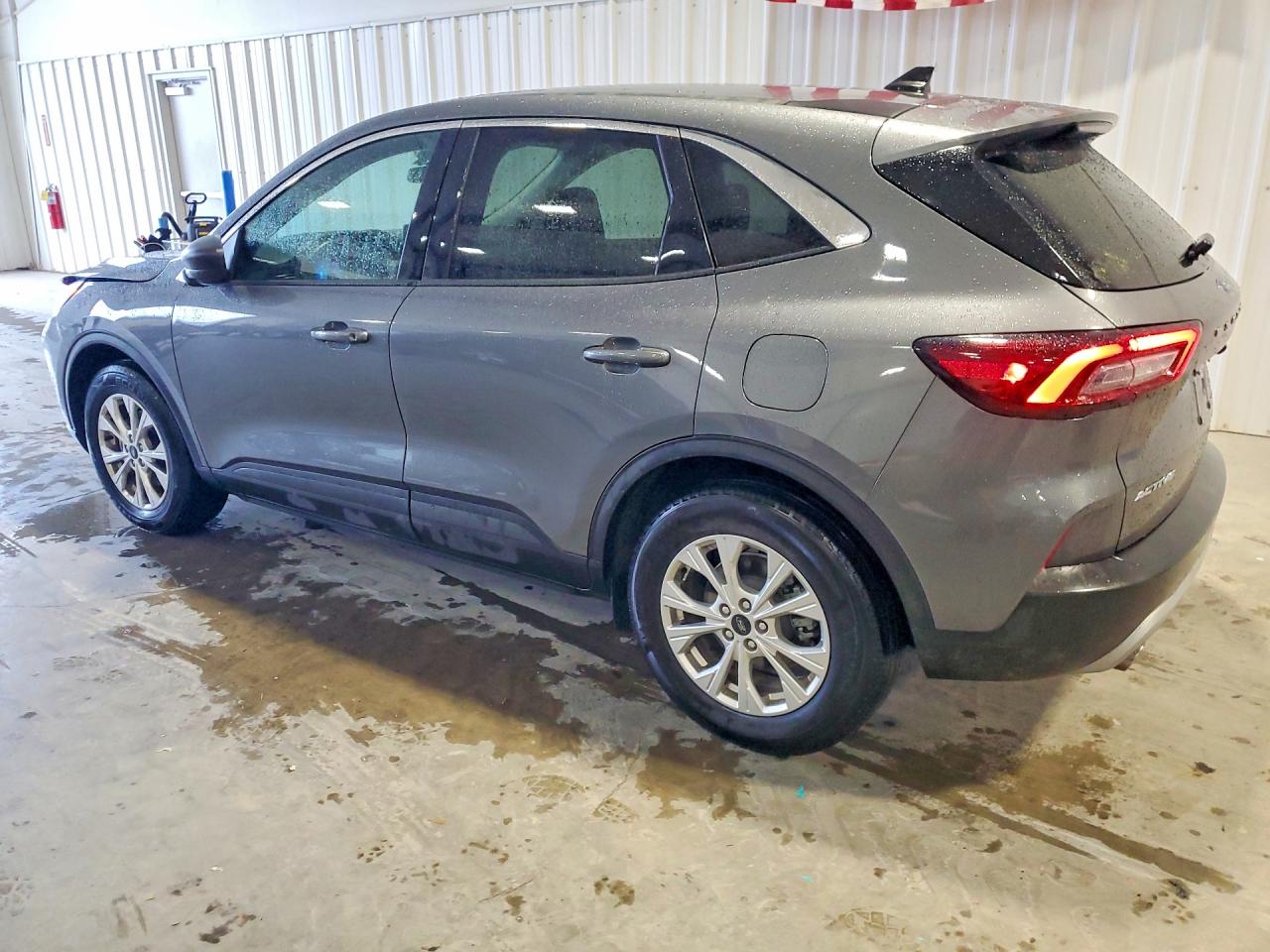 2024 Ford Escape act VIN 1FMCU0GNXRUA94957 photo 2