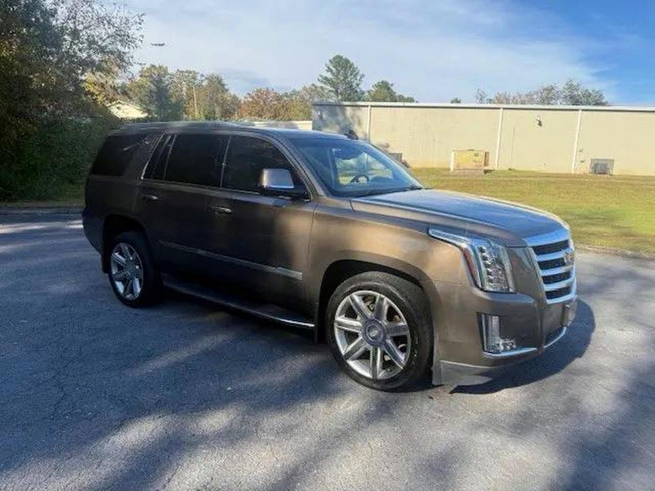2016 Cadillac Escalade VIN 1GYS4BKJXGR177458 photo 1