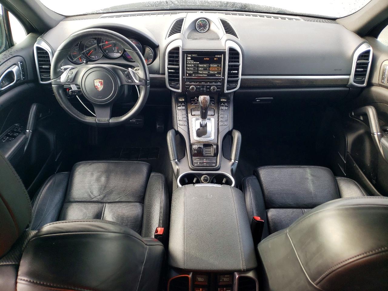 2012 Porsche Cayenne VIN WP1AA2A27CLA10930 photo 8