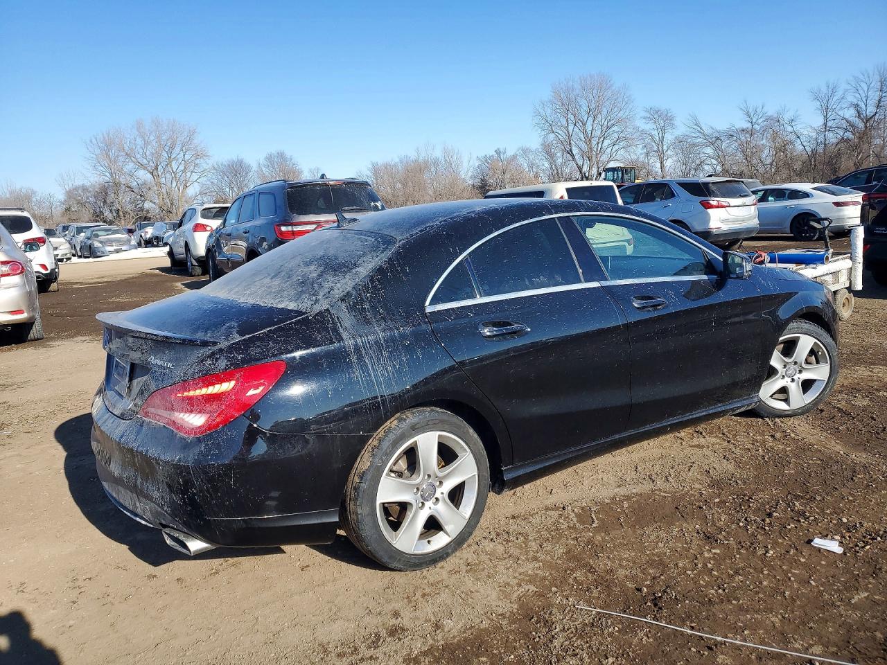 2015 Mercedes-Benz Cla-class VIN WDDSJ4GB9FN173554 photo 3