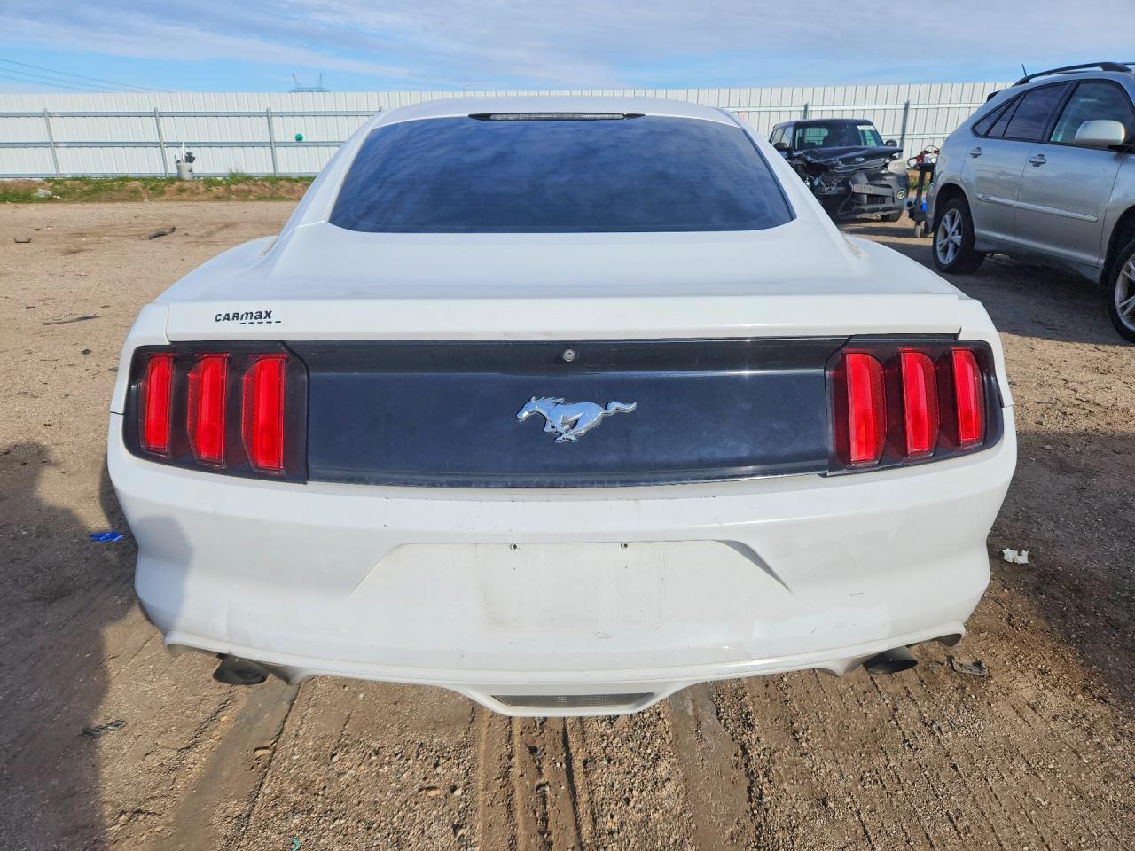 2016 Ford All models VIN 1FA6P8TH6G5204617 photo 6