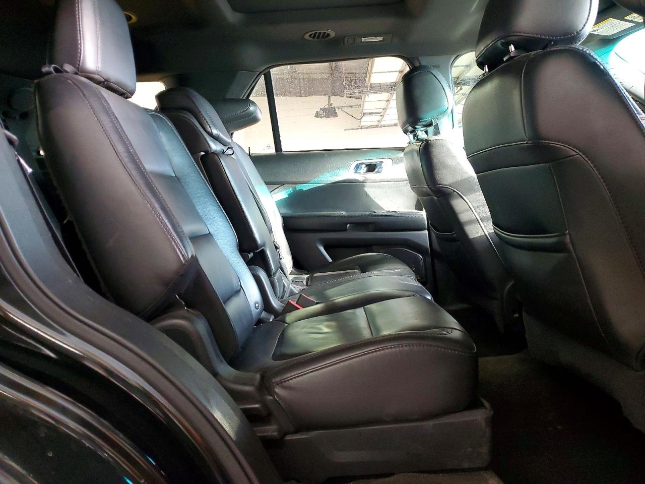 2015 Ford Explorer VIN 1FM5K8F87FGB97952 photo 11