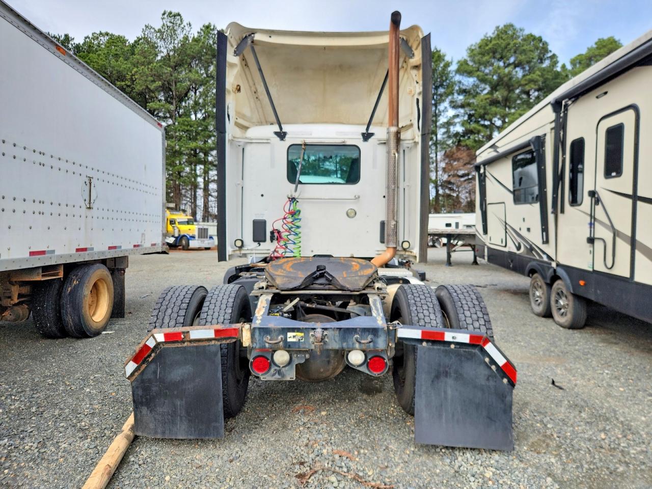 2017 PETERBILT All models VIN 1XPBA48X7HD428844 photo 6