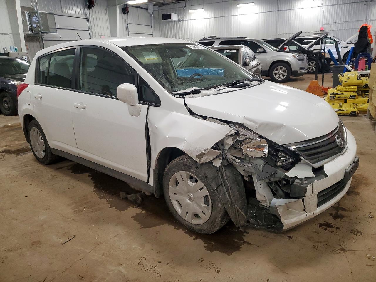 2011 NISS Versa VIN 3N1BC1CP5BL474422 photo 4