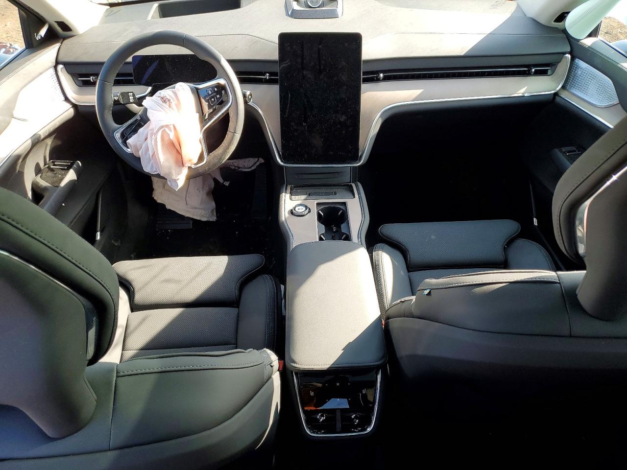 2025 Volvo Ex90 ultra VIN 7JDEV3KL3SG013116 photo 8