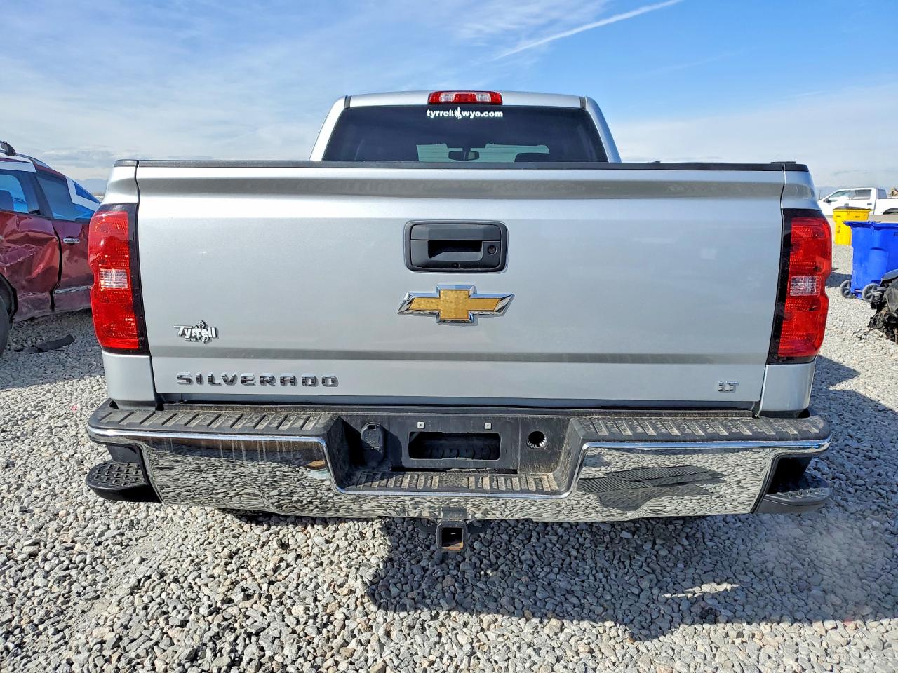 2018 Chevrolet All models VIN 1GCUKREC1JF223097 photo 6