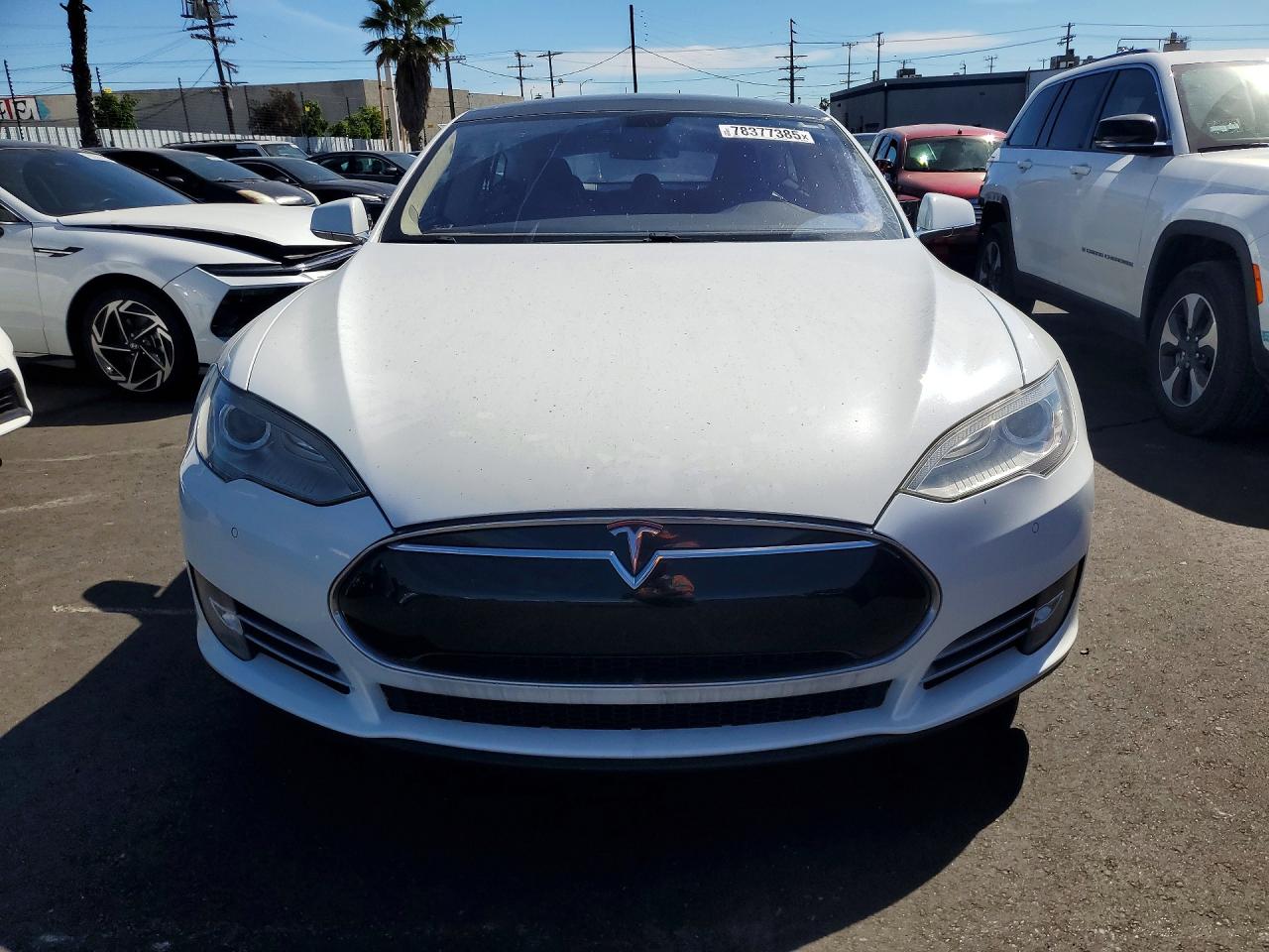 2014 Tesla Model s VIN 5YJSA1H11EFP45275 photo 5