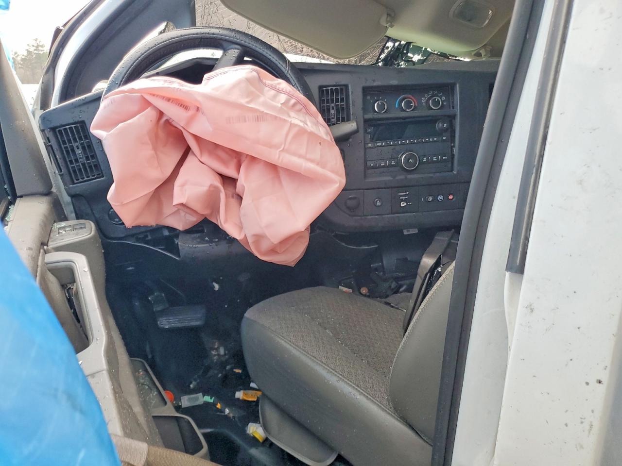 2022 CHEV Express VIN 1HA6GUC73NN002918 photo 7