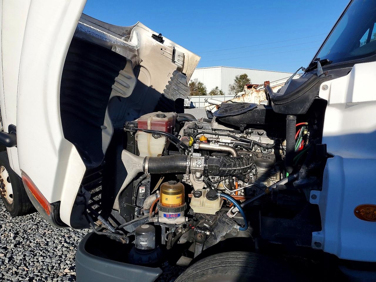 2016 FREIGHTLINER All other VIN 1FUBGEDV9GLHC5667 photo 7