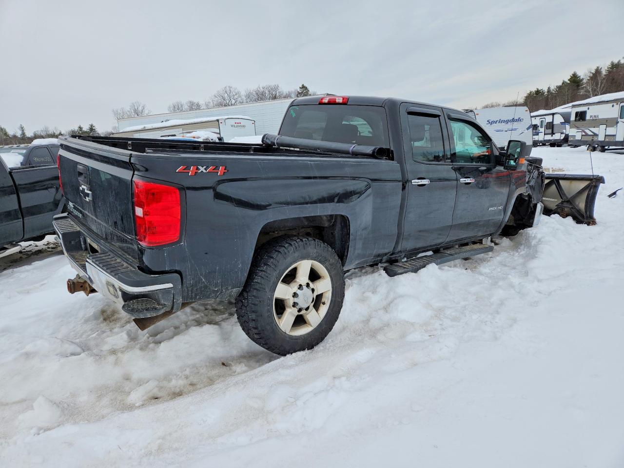 2019 Chev All models VIN 2GC2KREG0K1173957 photo 3