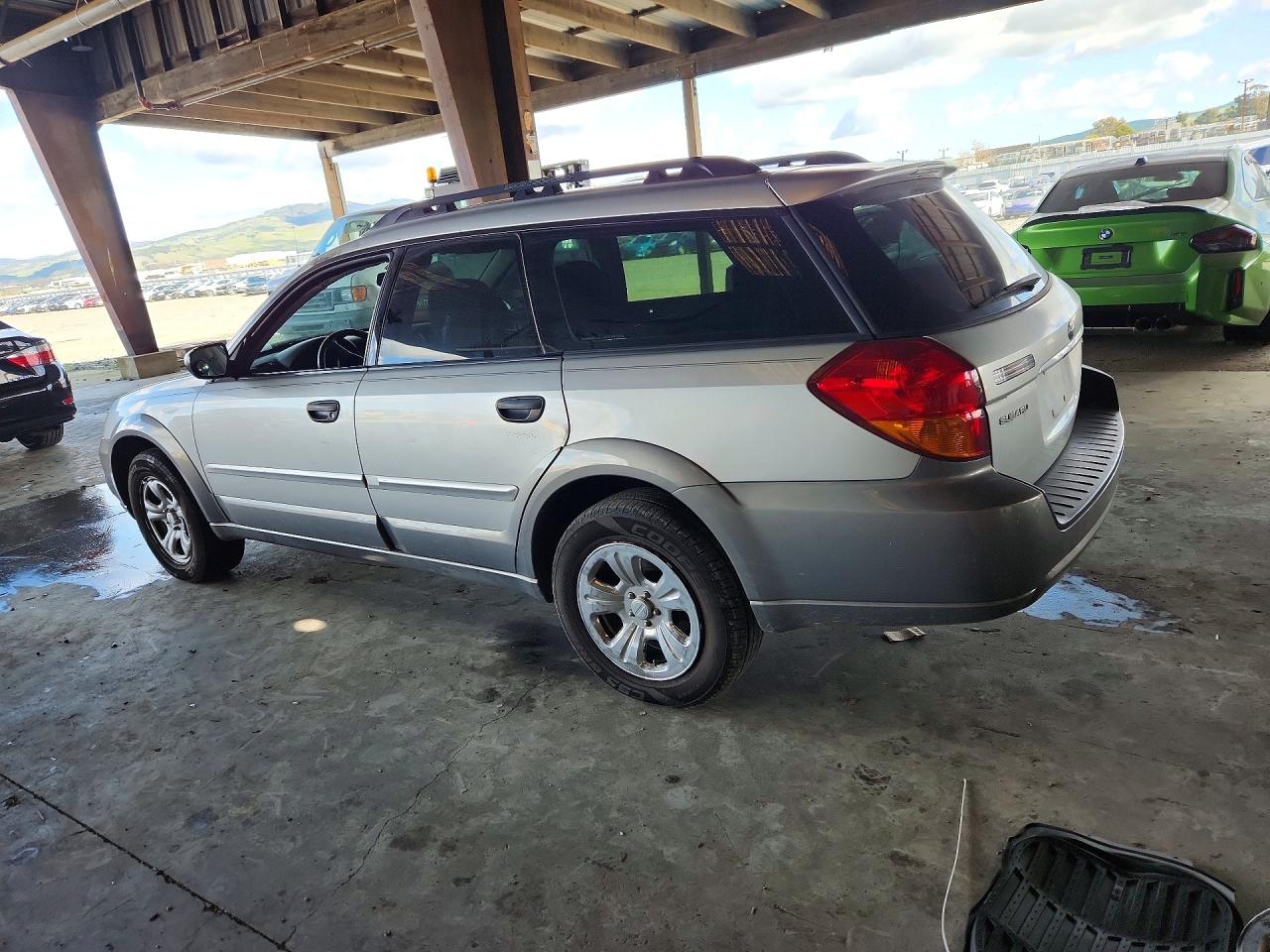 2007 Subaru Outback VIN 4S4BP61C377329675 photo 2