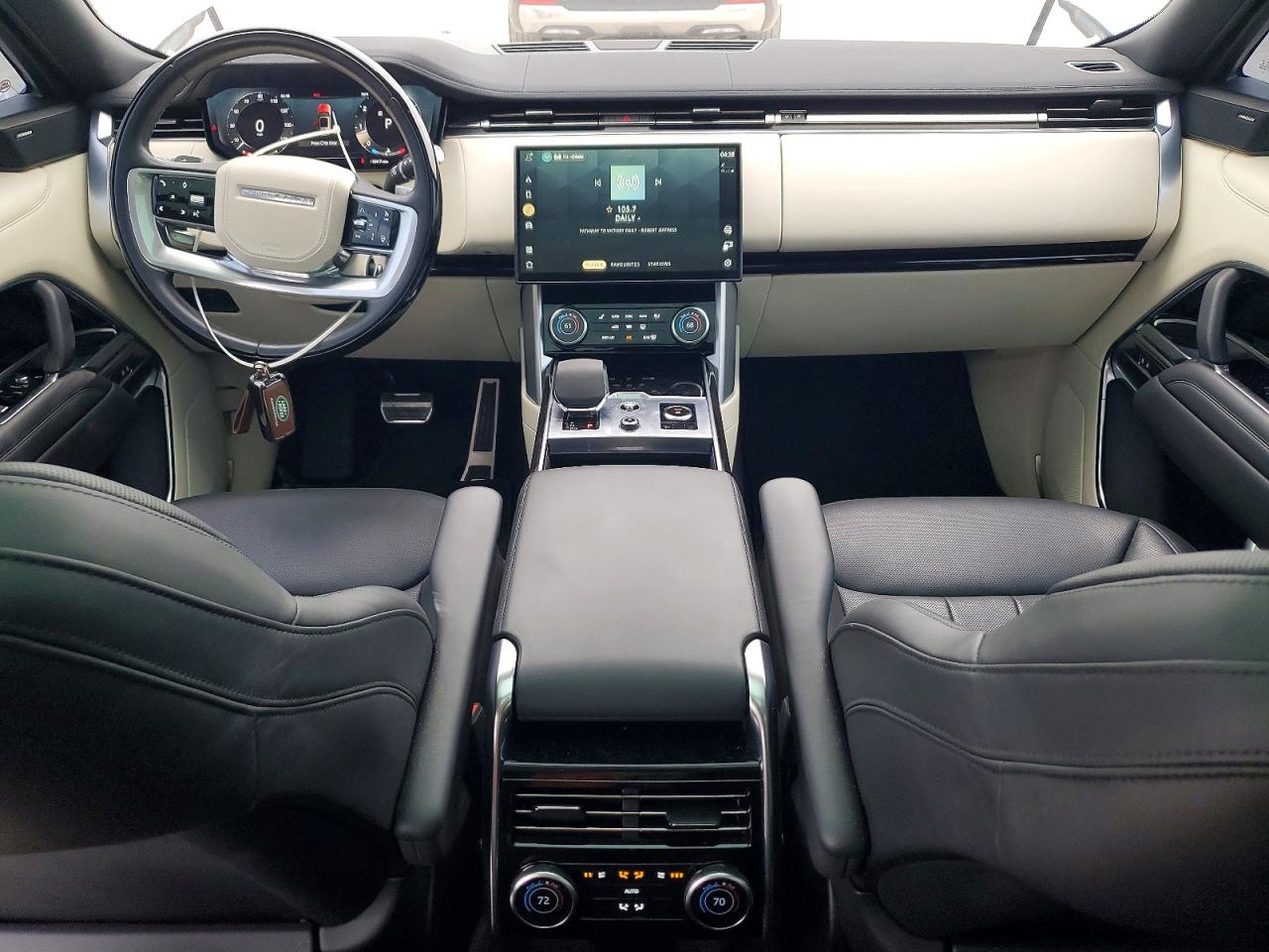 2023 Land Rangerover VIN SALKPBE7XPA025006 photo 8