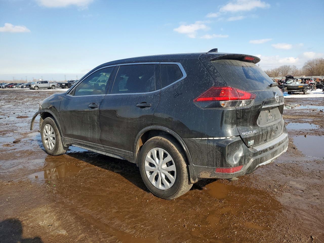 2017 NISSAN Rogue VIN 5N1AT2MV1HC785518 photo 2