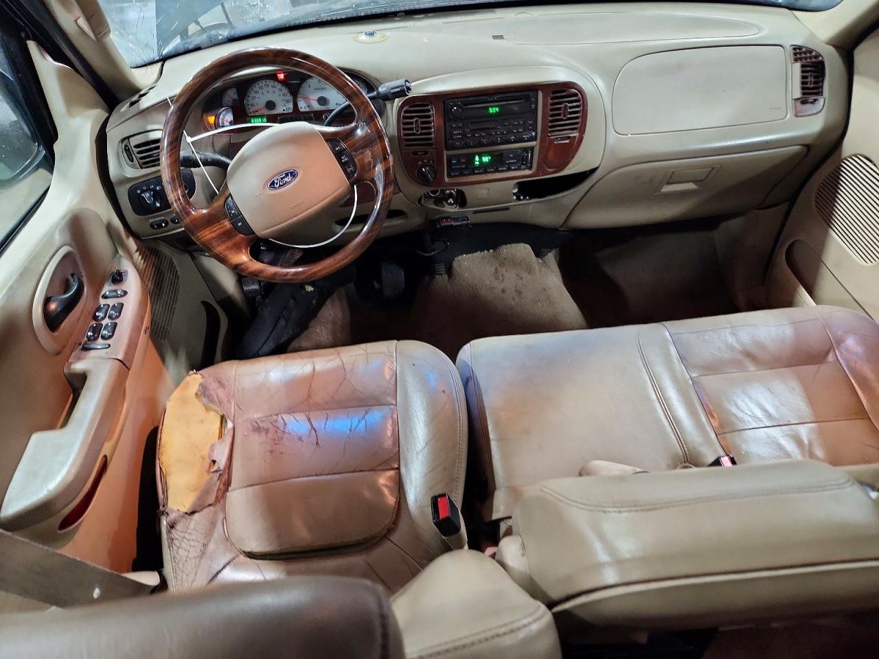 2003 Ford F150 VIN 1FTRW08L13KD57927 photo 8