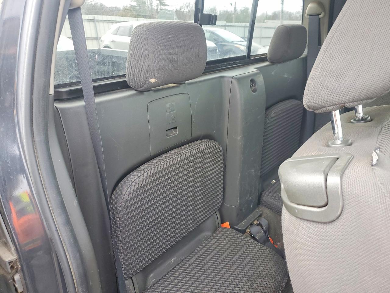 2010 NISS Frontier VIN 1N6AD0CW1AC402499 photo 10