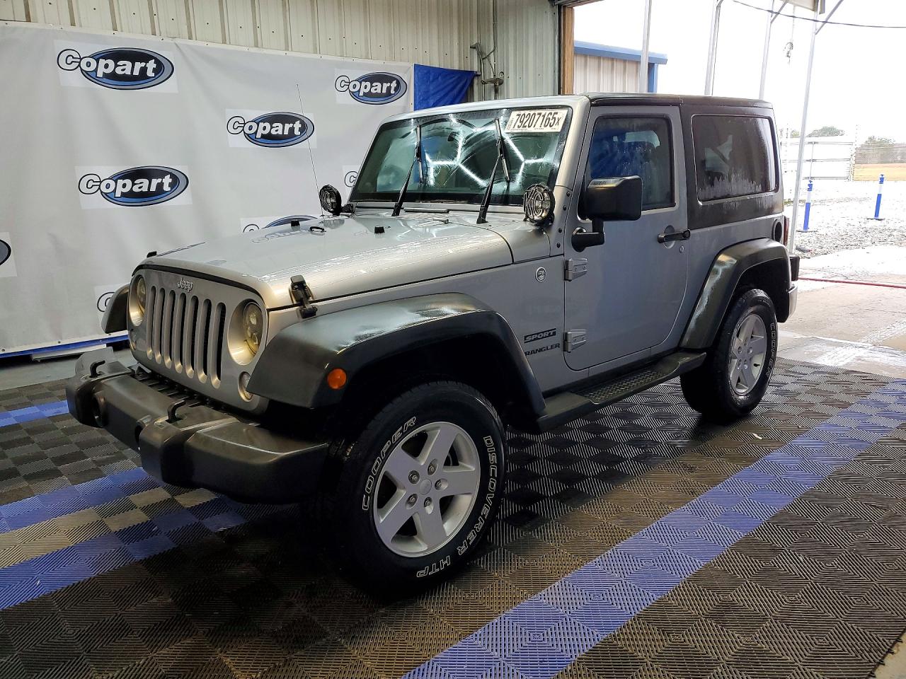2014 Jep Wrangler / VIN 1C4AJWAG3EL278042 photo 1