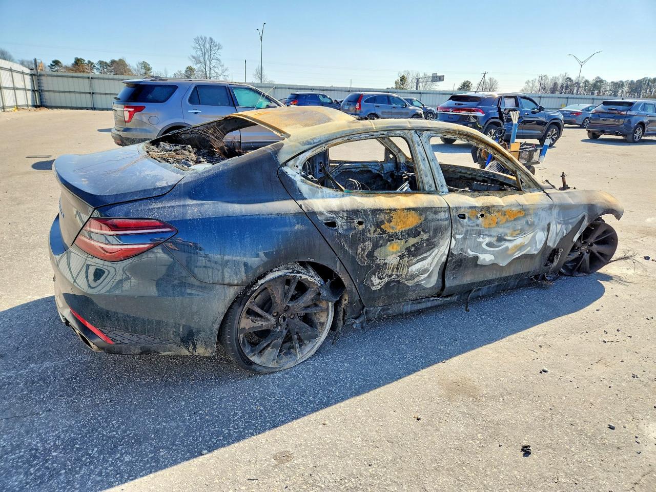 2023 Genesis G70 base VIN KMTG34TA5PU106742 photo 3