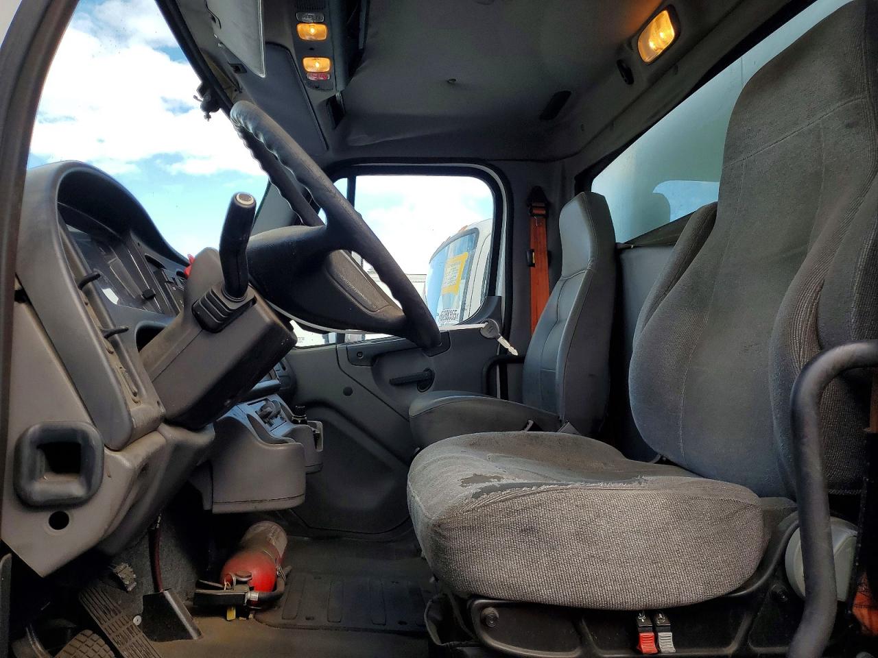 2012 FREIGHTLINER All other VIN 1FVACXDT7CHBM7163 photo 7