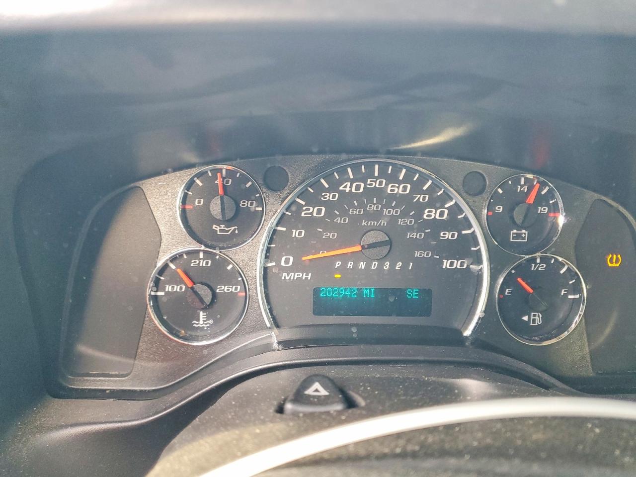 2014 Chevrolet Express VIN 1GCSGAFX3E1148496 photo 9