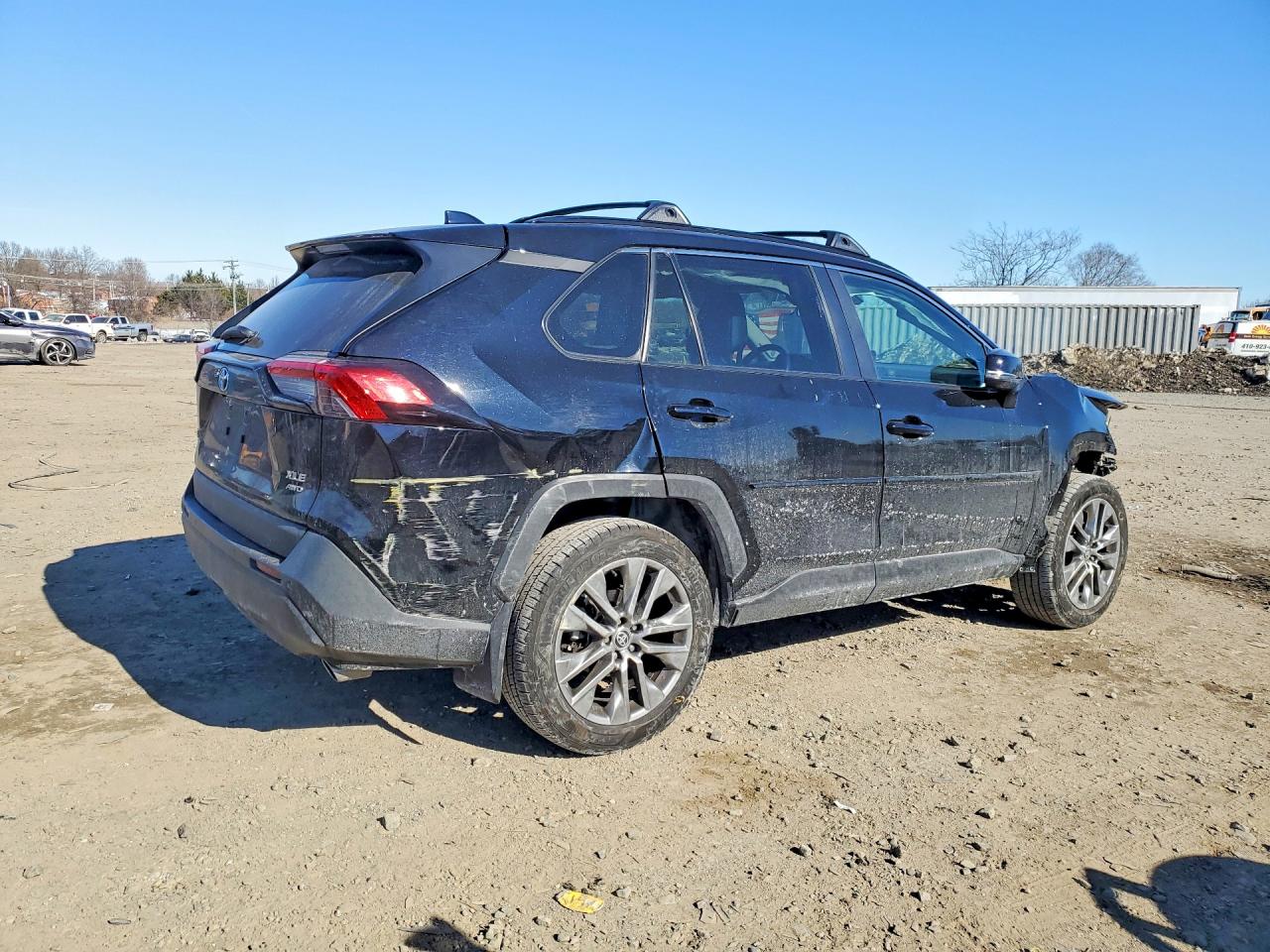 2023 Toyota Rav4 VIN 2T3A1RFV3PC344048 photo 3