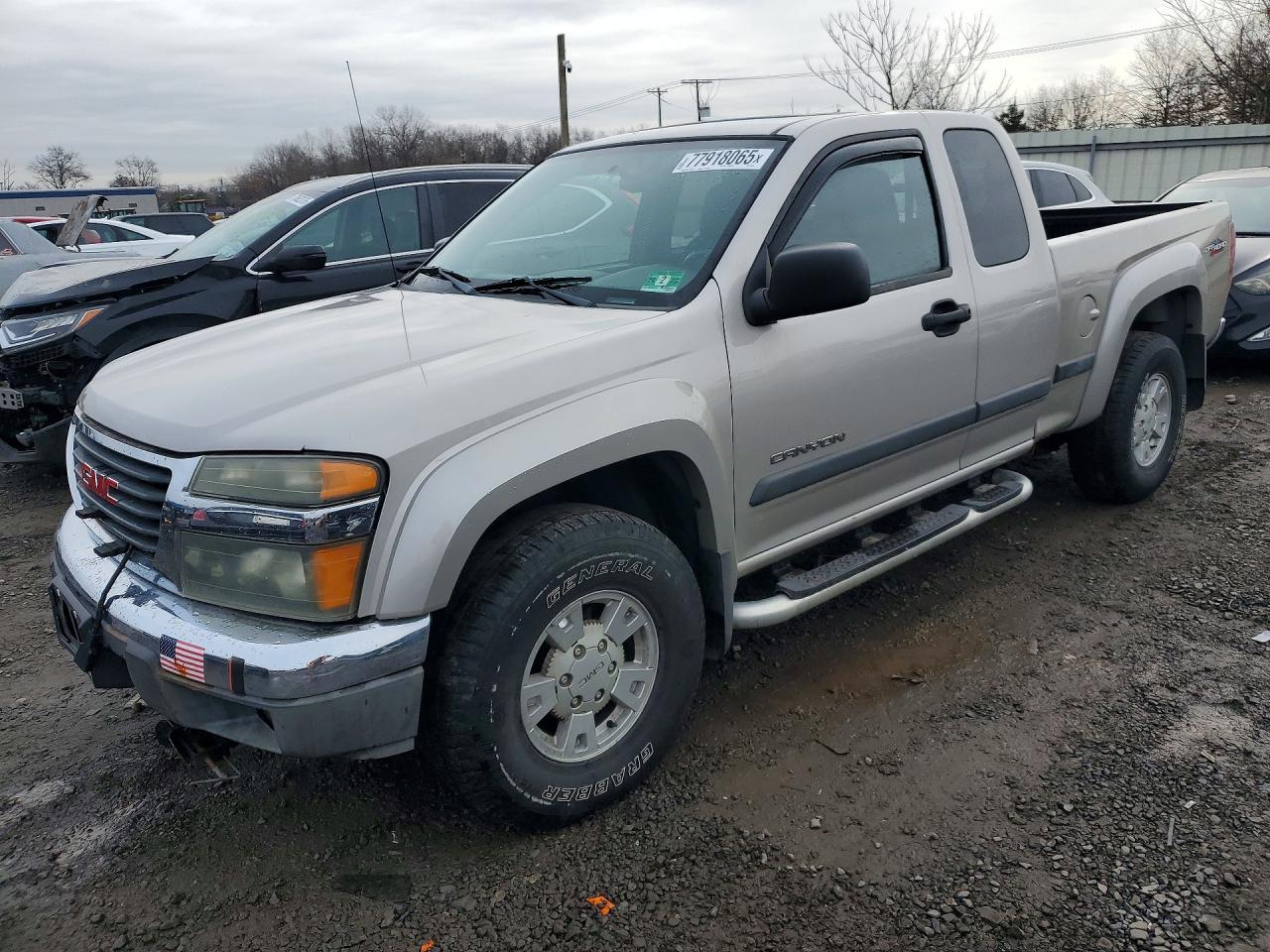 2005 GMC Canyon VIN 1GTDT196358213569 photo 1