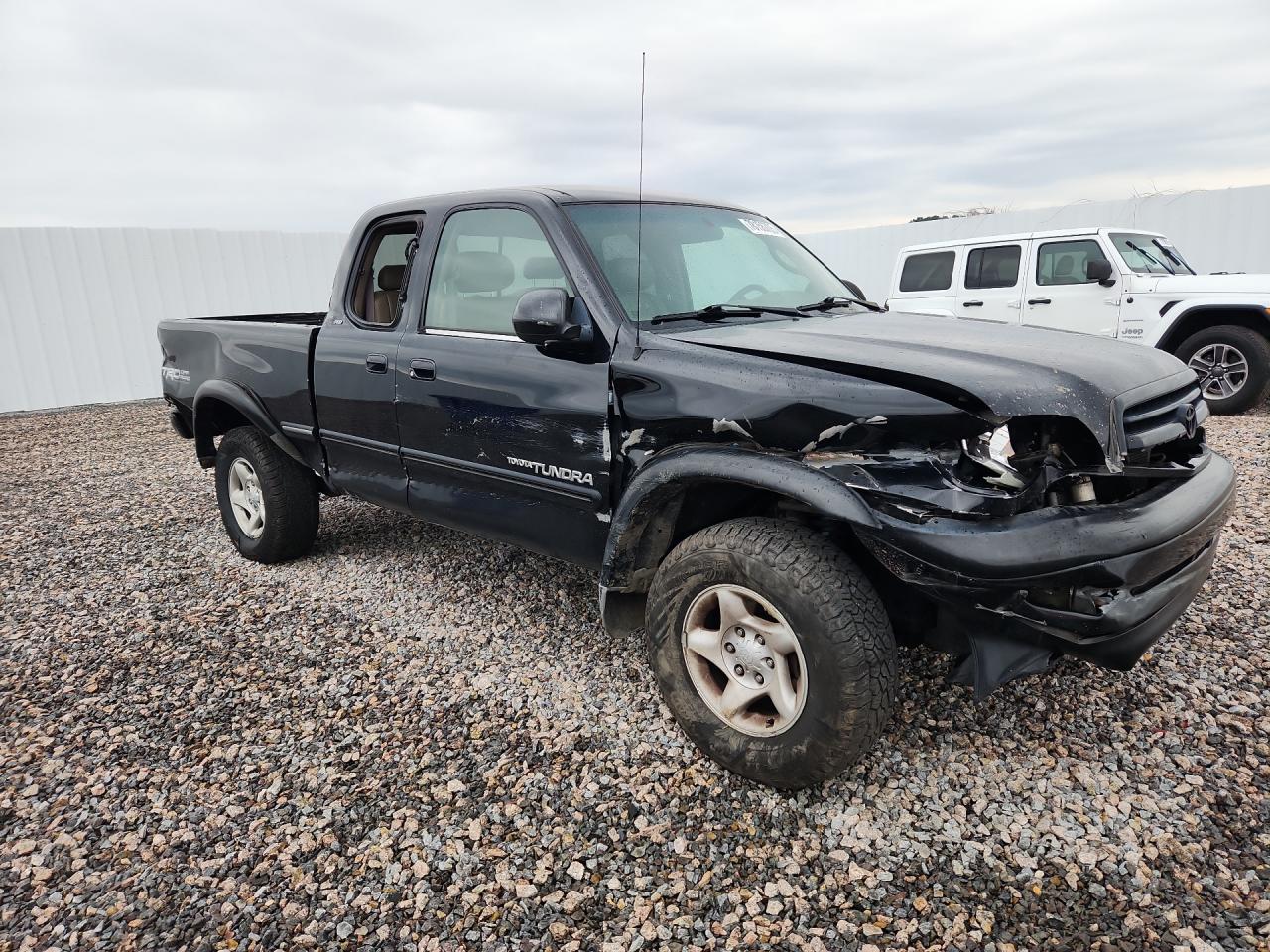 2002 TOYOTA Tundra VIN 5TBBT48182S262667 photo 4