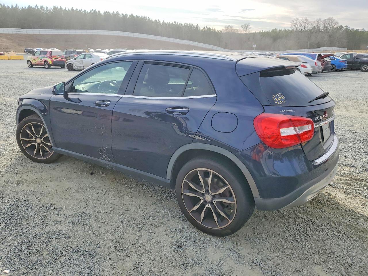 2017 Mercedes-Benz Gla-class VIN WDCTG4EB0HJ350402 photo 2