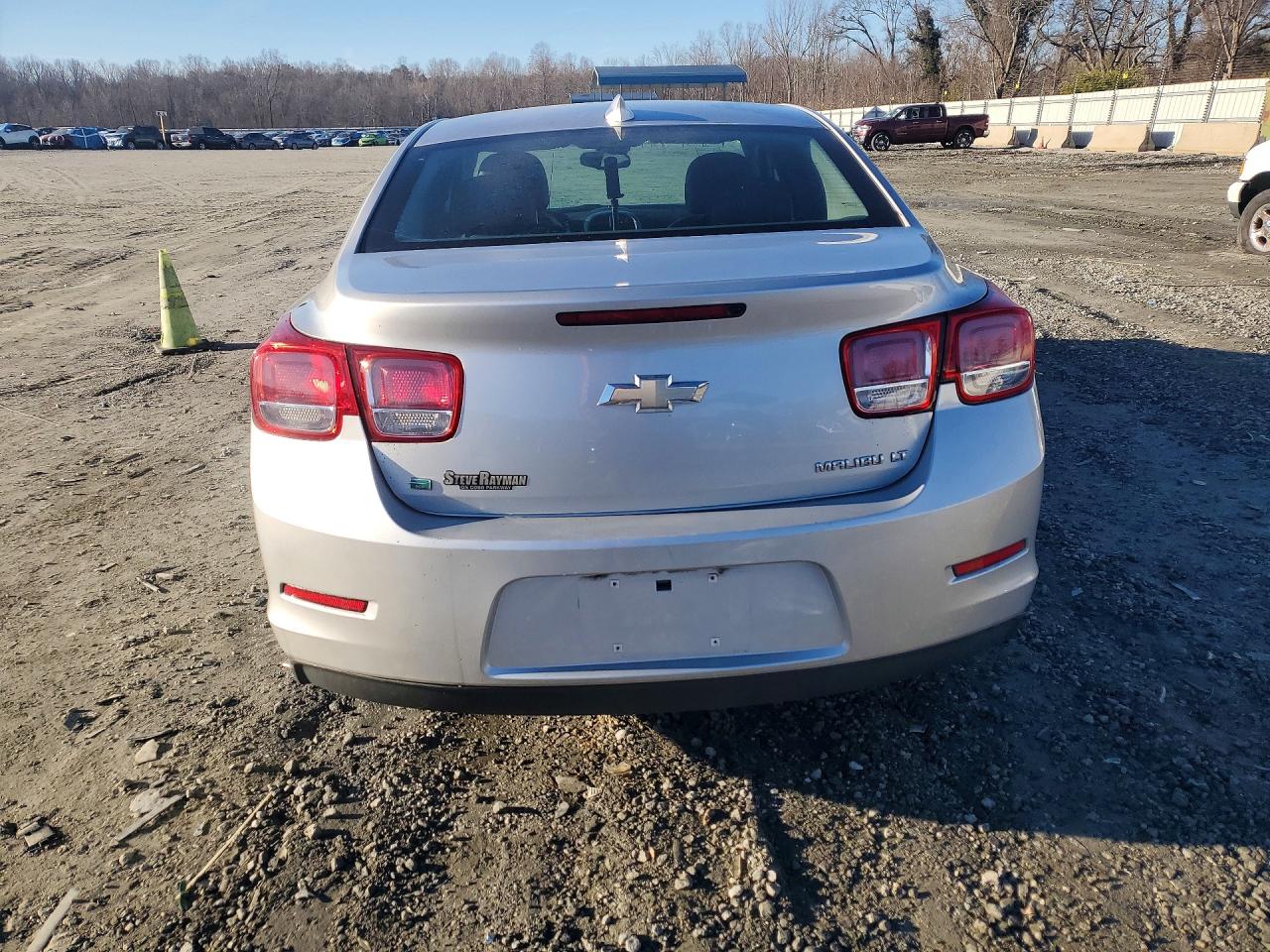 2016 Chevrolet Malibu VIN 1G11C5SA1GF110392 photo 6