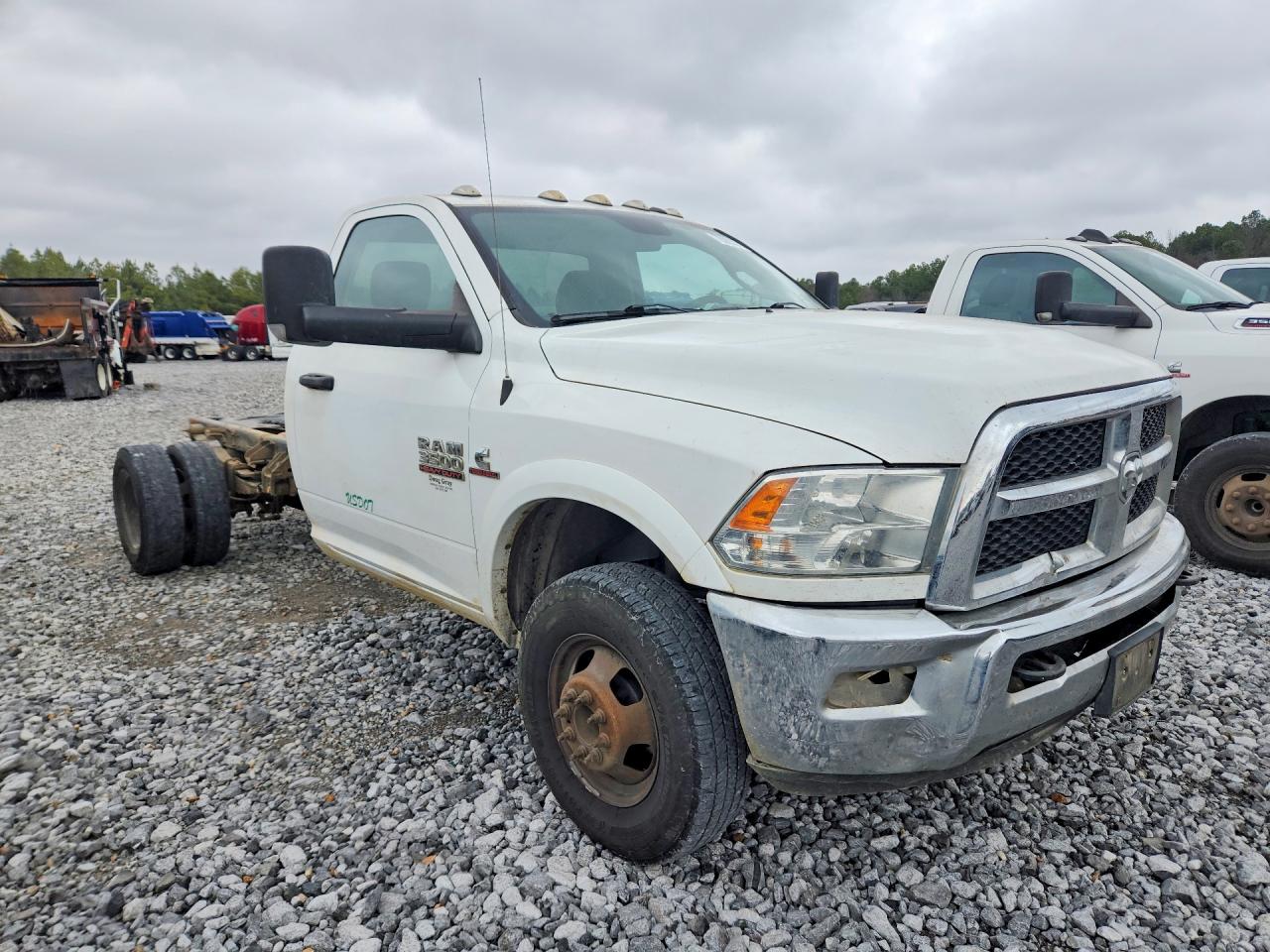 2018 RAM All models VIN 3C7WRSBL1JG335691 photo 4