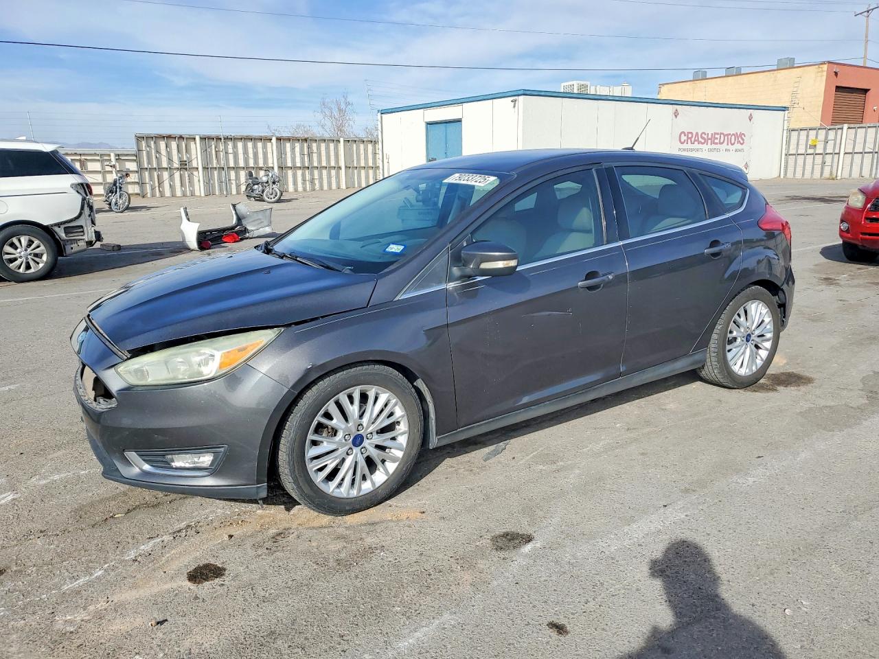 2015 Ford Focus VIN 1FADP3N20FL323664 photo 1