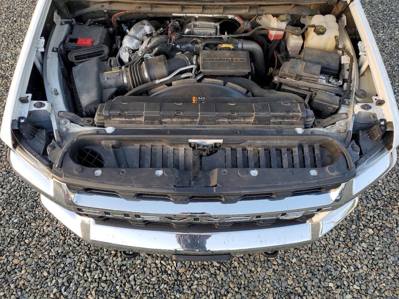 2023 Chevrolet All models VIN 1GC4YTEY7PF191997 photo 12