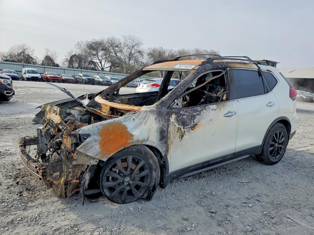 2018 NISS Rogue VIN 5N1AT2MT8JC817059 photo 1