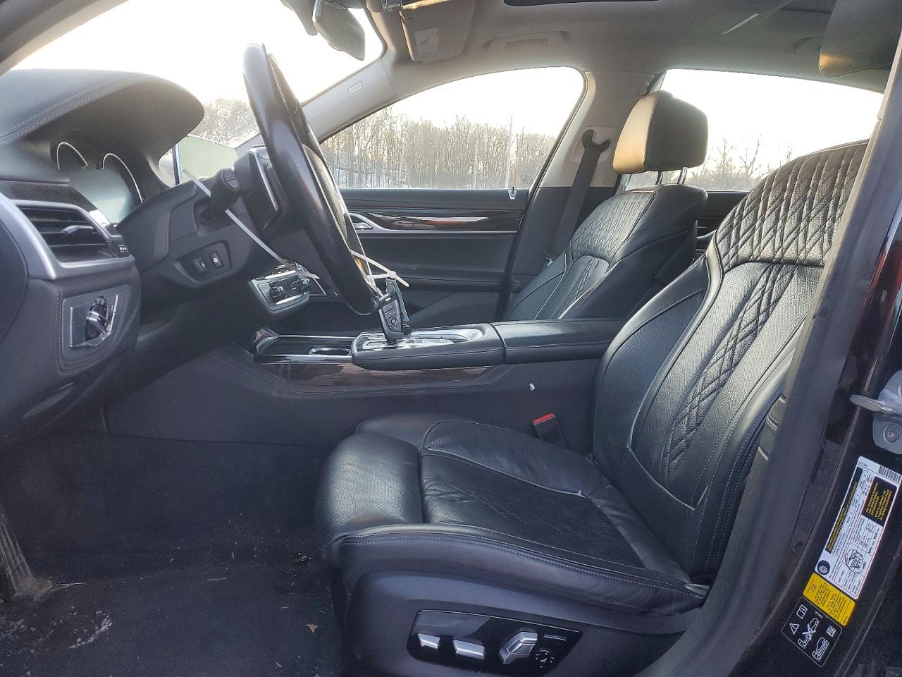 2018 BMW 7 series VIN WBA7F2C56JG424465 photo 7
