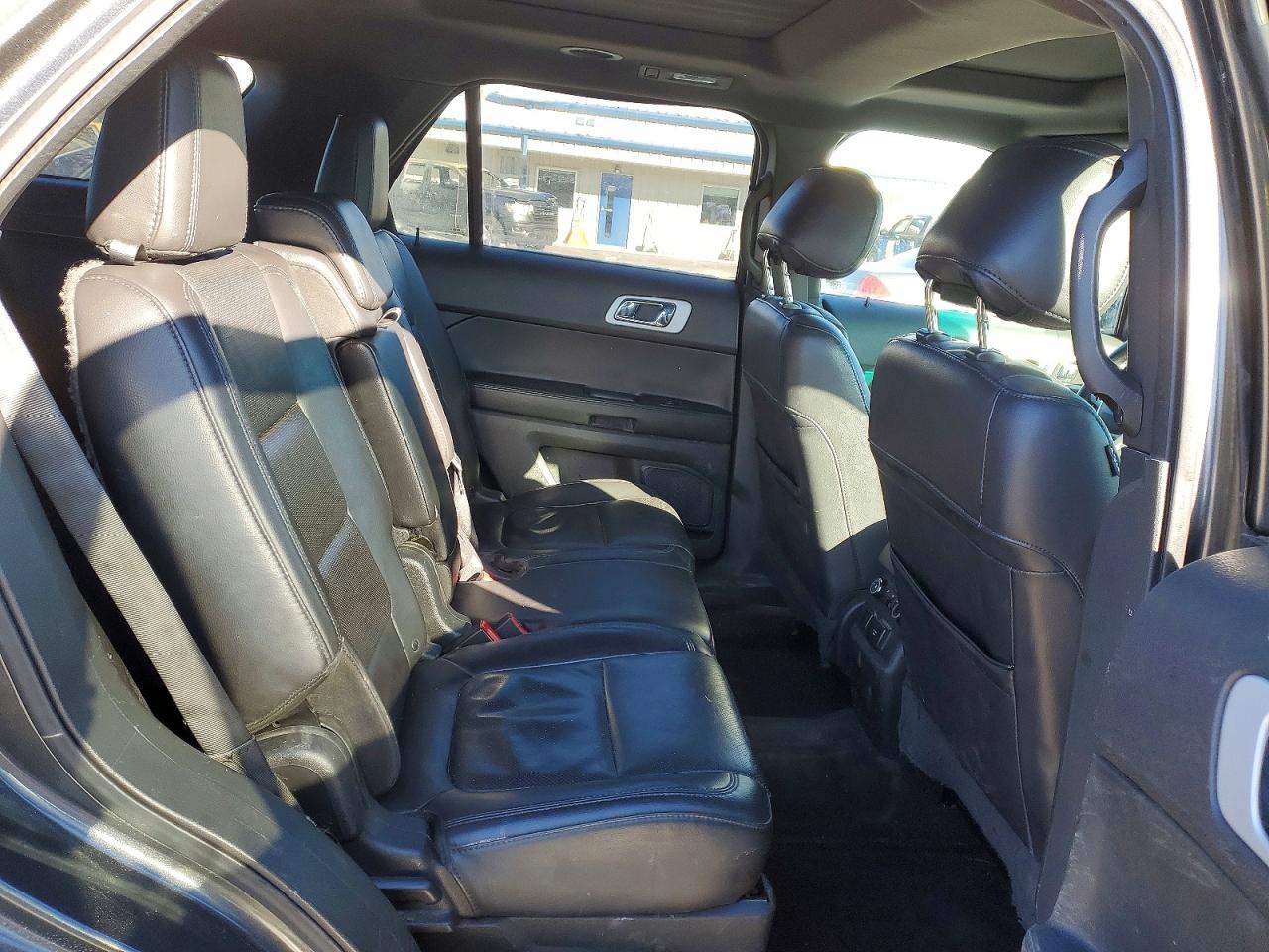 2015 Ford Explorer VIN 1FM5K8F88FGC44048 photo 10