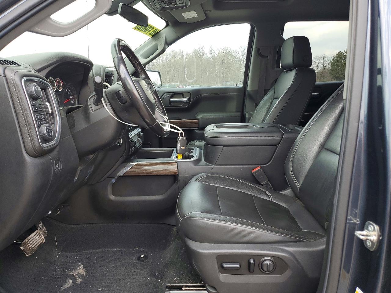 2020 CHEV All models VIN 1GCPYFED9LZ328524 photo 7
