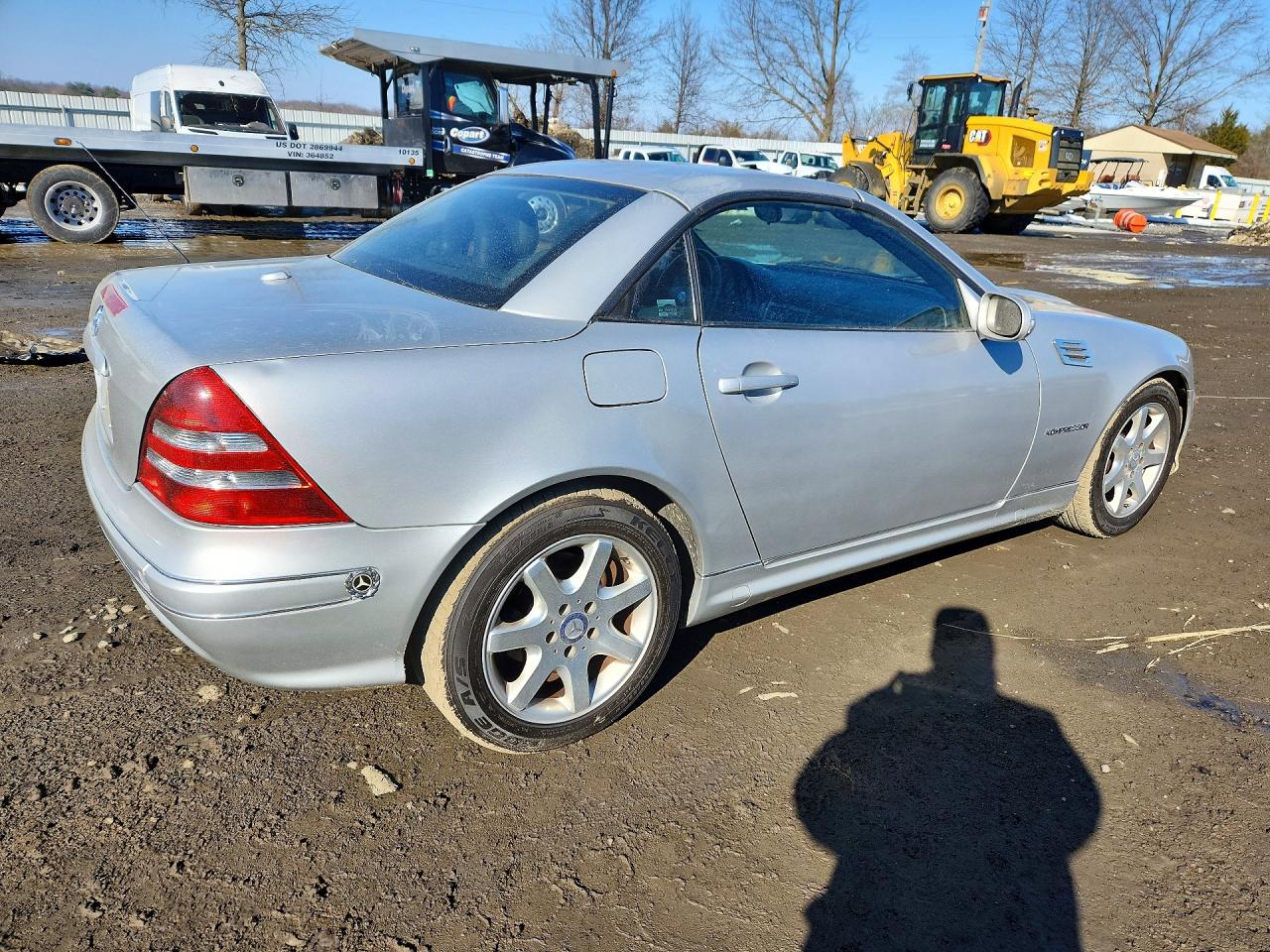 2003 Mercedes-Benz Slk-class VIN WDBKK49FX3F274713 photo 3