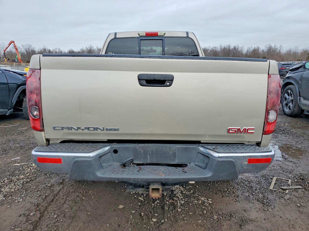 2005 GMC Canyon VIN 1GTDT196358213569 photo 6