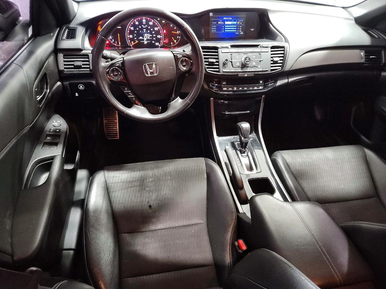 2017 Honda Accord VIN 1HGCR2F53HA235937 photo 8