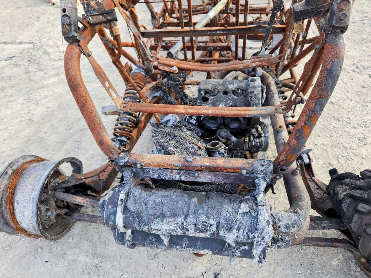 2015 Pola Rzr VIN 4XAVFE999FB310770 photo 7