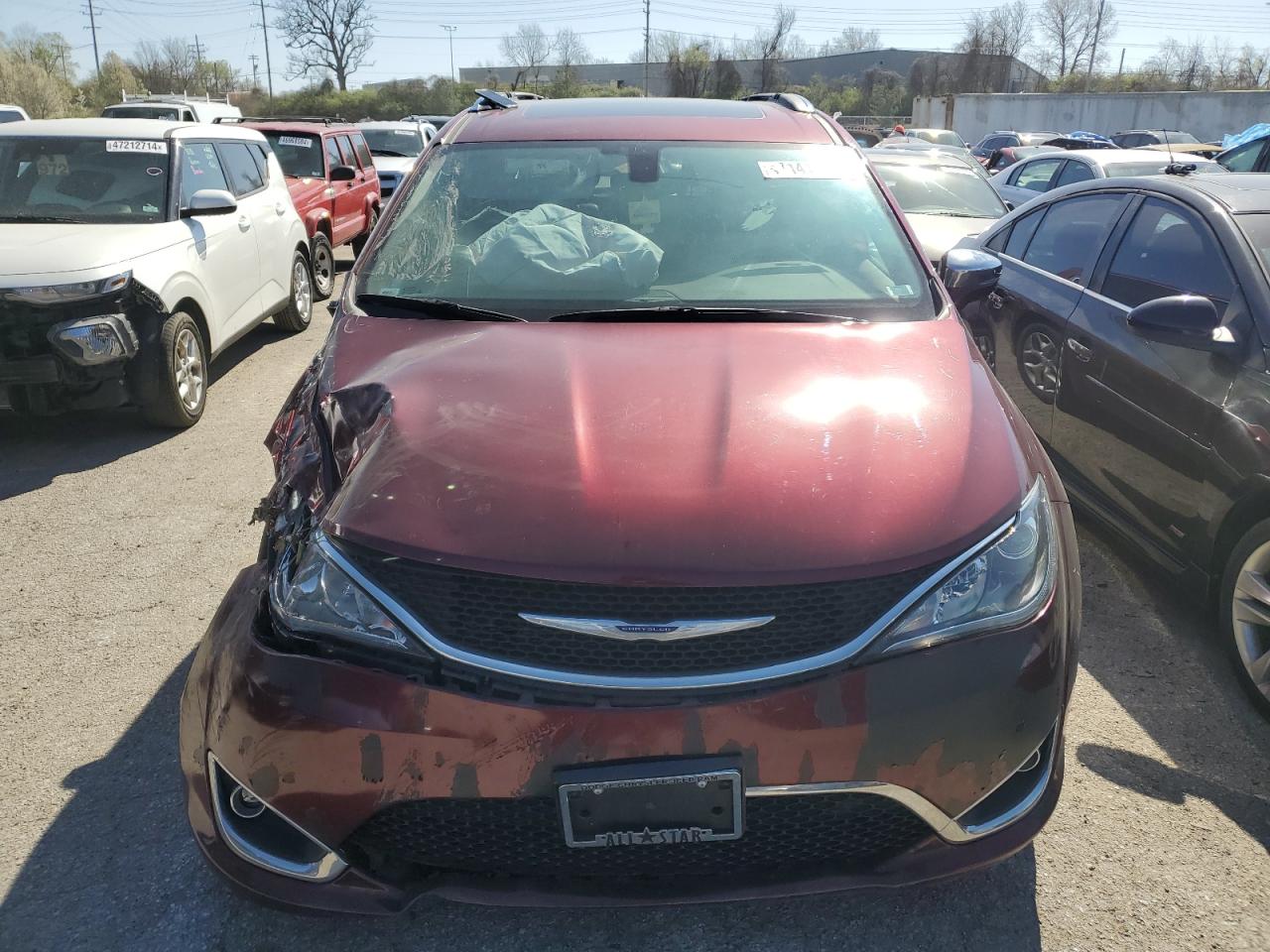 2020 Chrysler All models VIN 2C4RC1GG9LR284262 photo 5